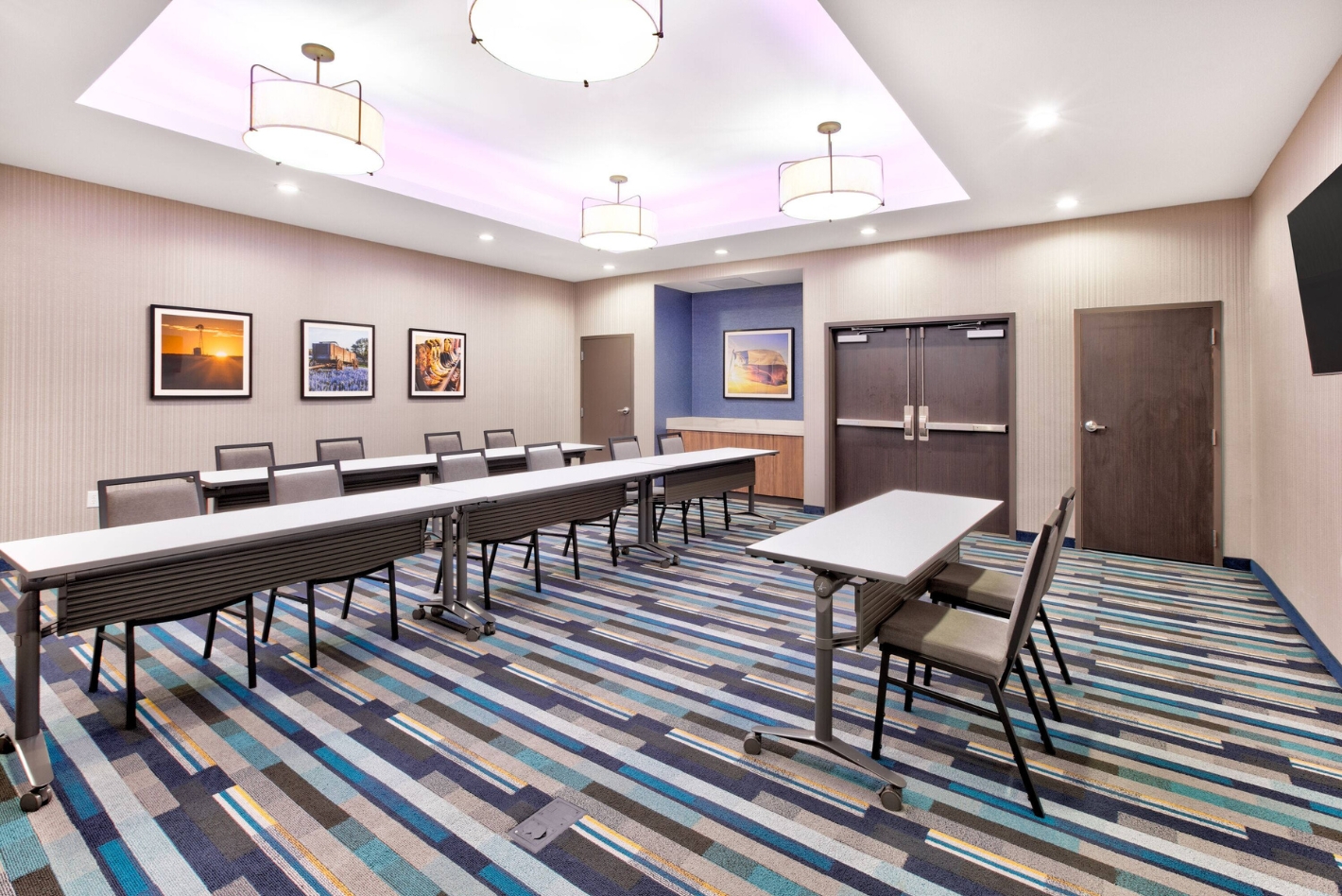 La Quinta by Wyndham Hotels | Wyndham Business